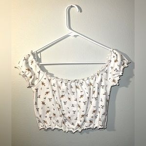 NWOT Forever 21 Bardot Women’s White Floral Ruffle Trim Off Shoulder Crop Top!